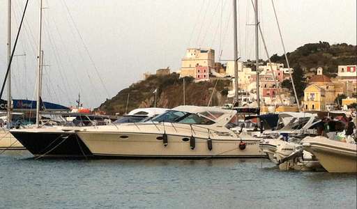 Uniesse marine Uniesse marine Uniesse 42 open