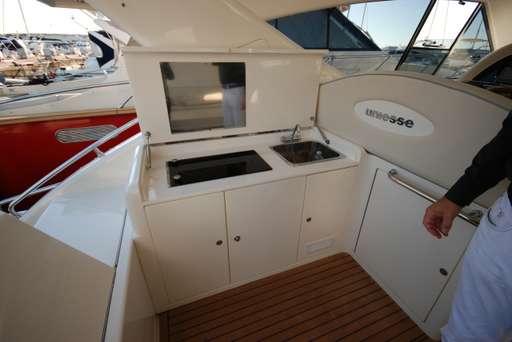 Uniesse marine Uniesse marine Uniesse 48 open ht