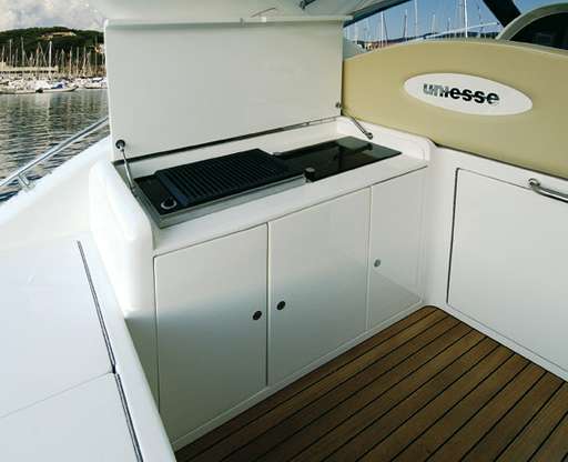 Uniesse marine Uniesse marine Uniesse 48 open ht