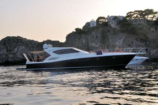 Uniesse marine Uniesse marine Uniesse 57 ht