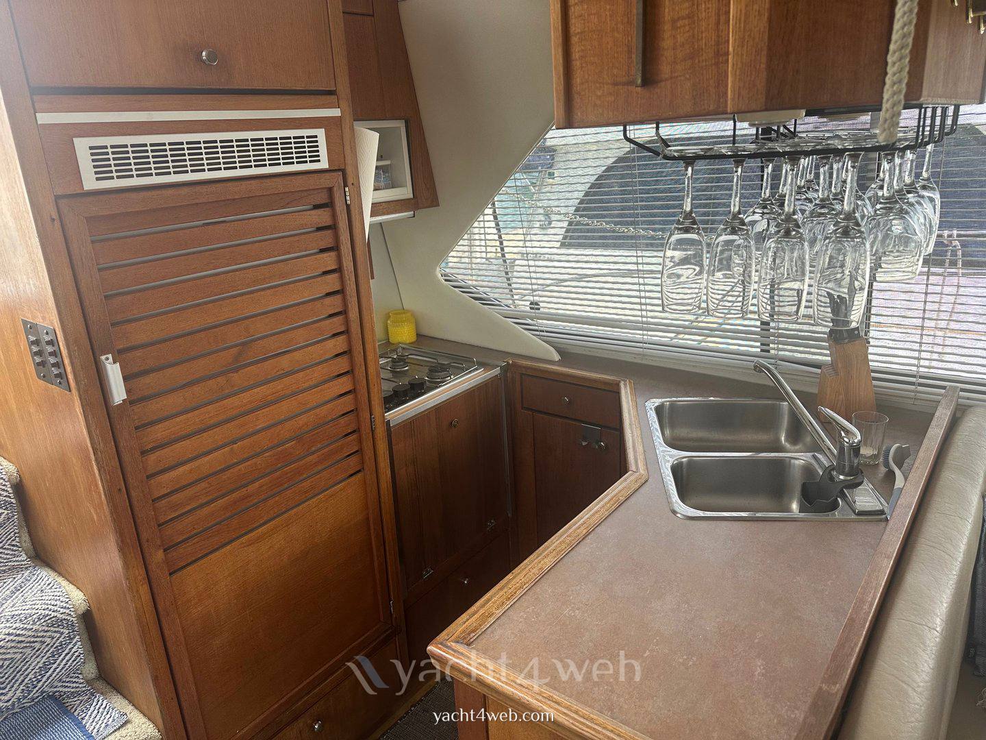 Bayliner 3587 aft cabin usato