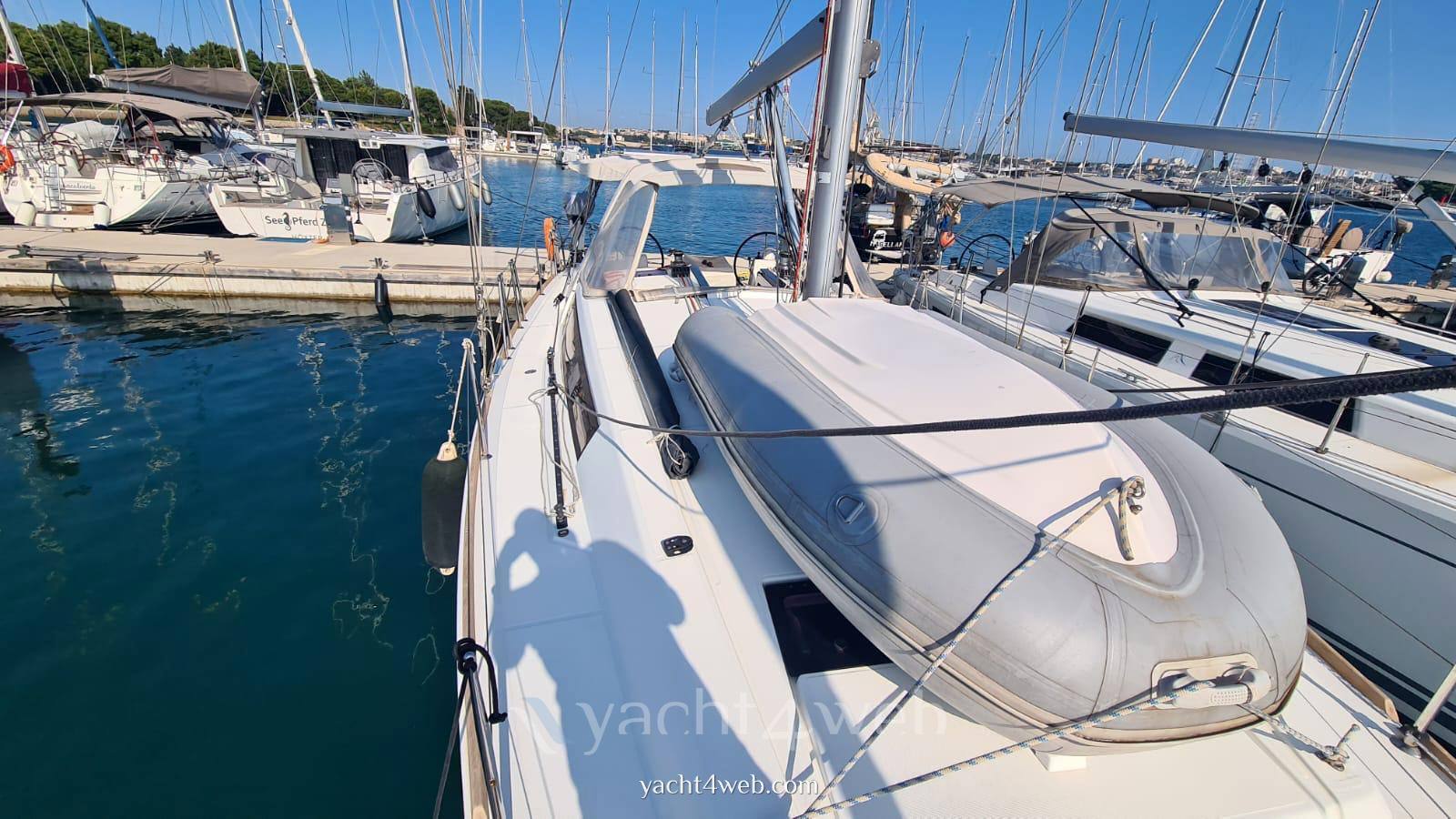 Beneteau Oceanis 41 barca a vela