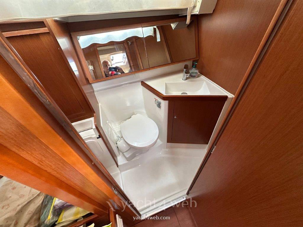 Beneteau Oceanis 41.1 Flybridge