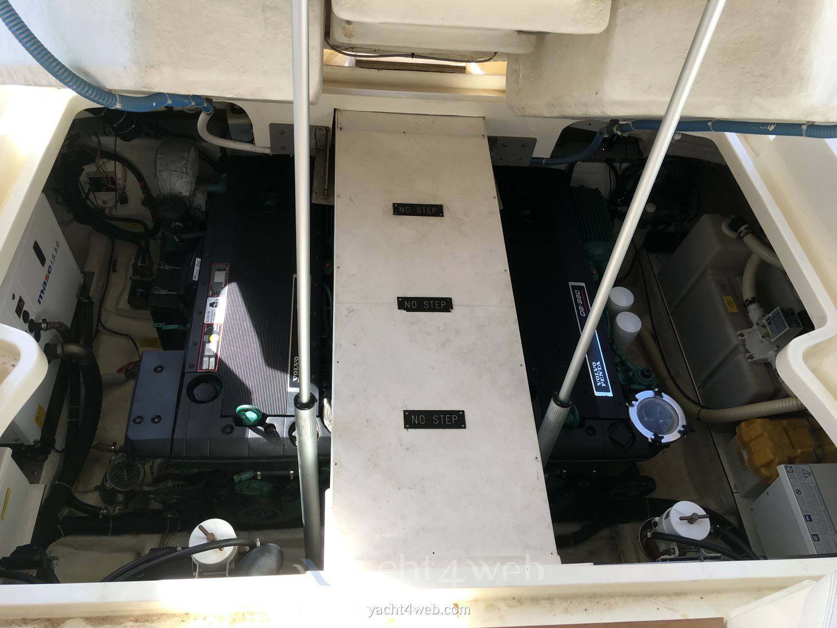Atlantis 39 Engine