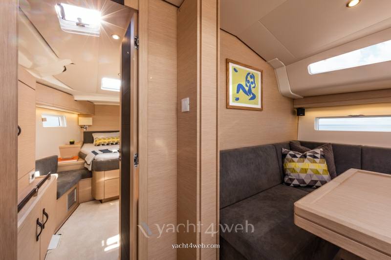 Jeanneau yacht 51 new À l'intérieur