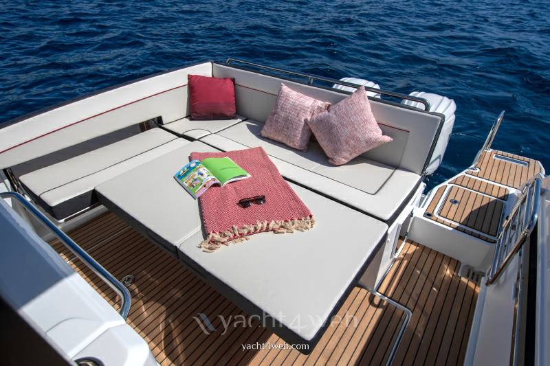Jeanneau Cap camarat 9.0 wa 2