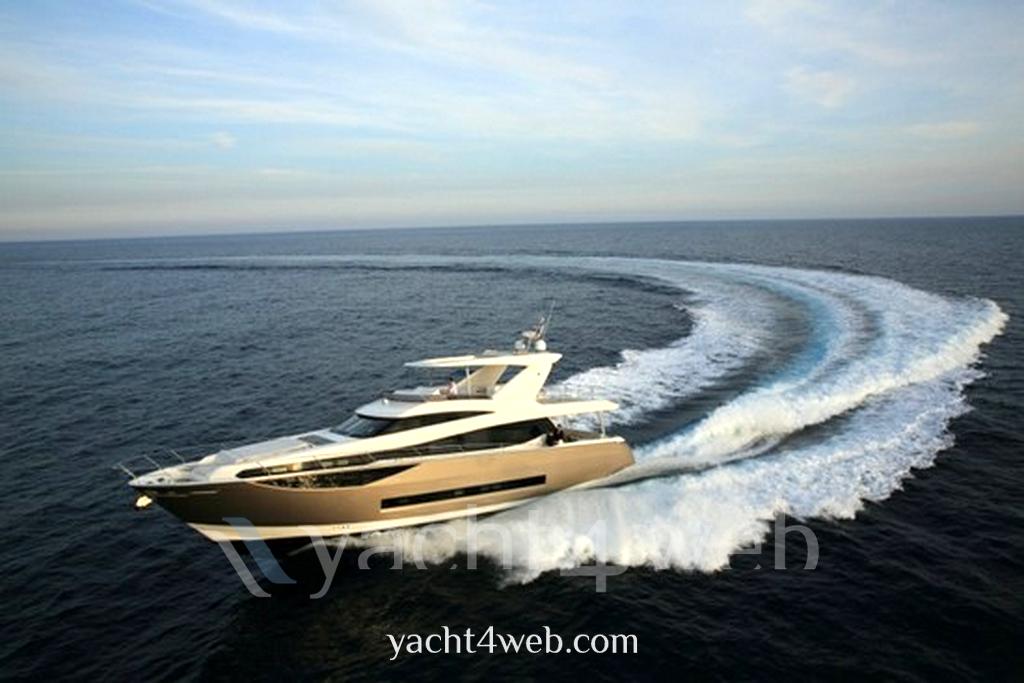 Prestige 750 - Photo Exterior 3