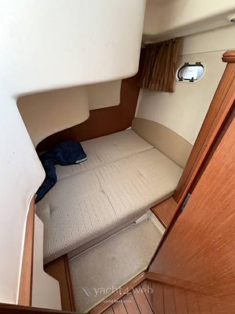 Jeanneau Prestige 32 barco de motor