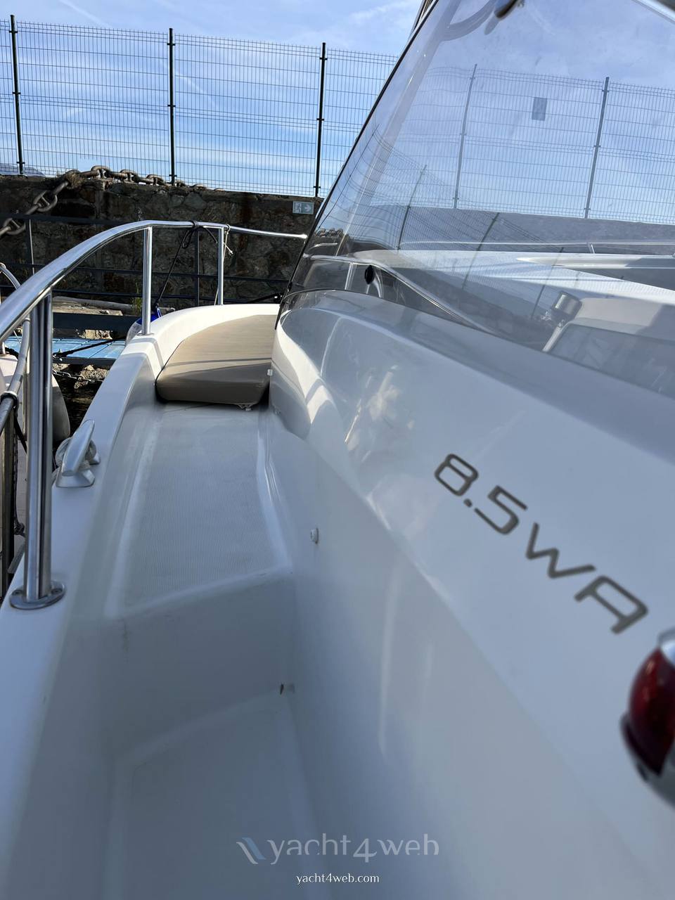 Jeanneau Cap camarat 8.5 wa