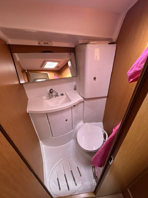 Jeanneau Sun odyssey 42 ds يستخدم