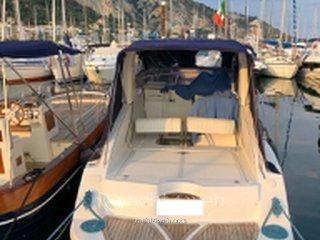 Manò Marine Mano' 23.50 cabin