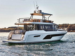 Prestige yachts X 60