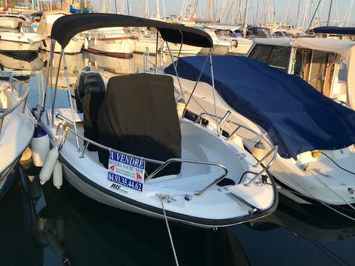 BOSTON WHALER BOSTON WHALER 180 dauntless