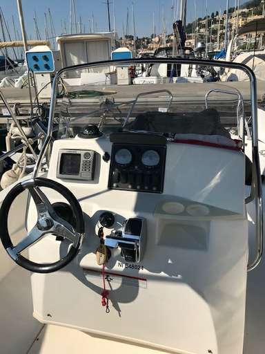 BOSTON WHALER BOSTON WHALER 180 dauntless