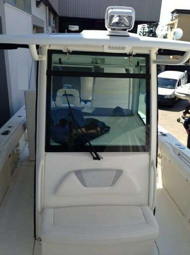 Boston whaler Boston whaler 320 outrage