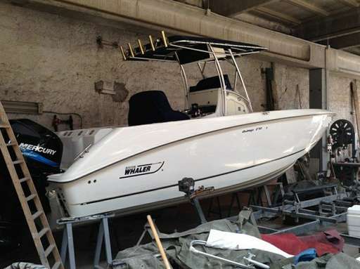 Boston whaler Boston whaler Outrage 270