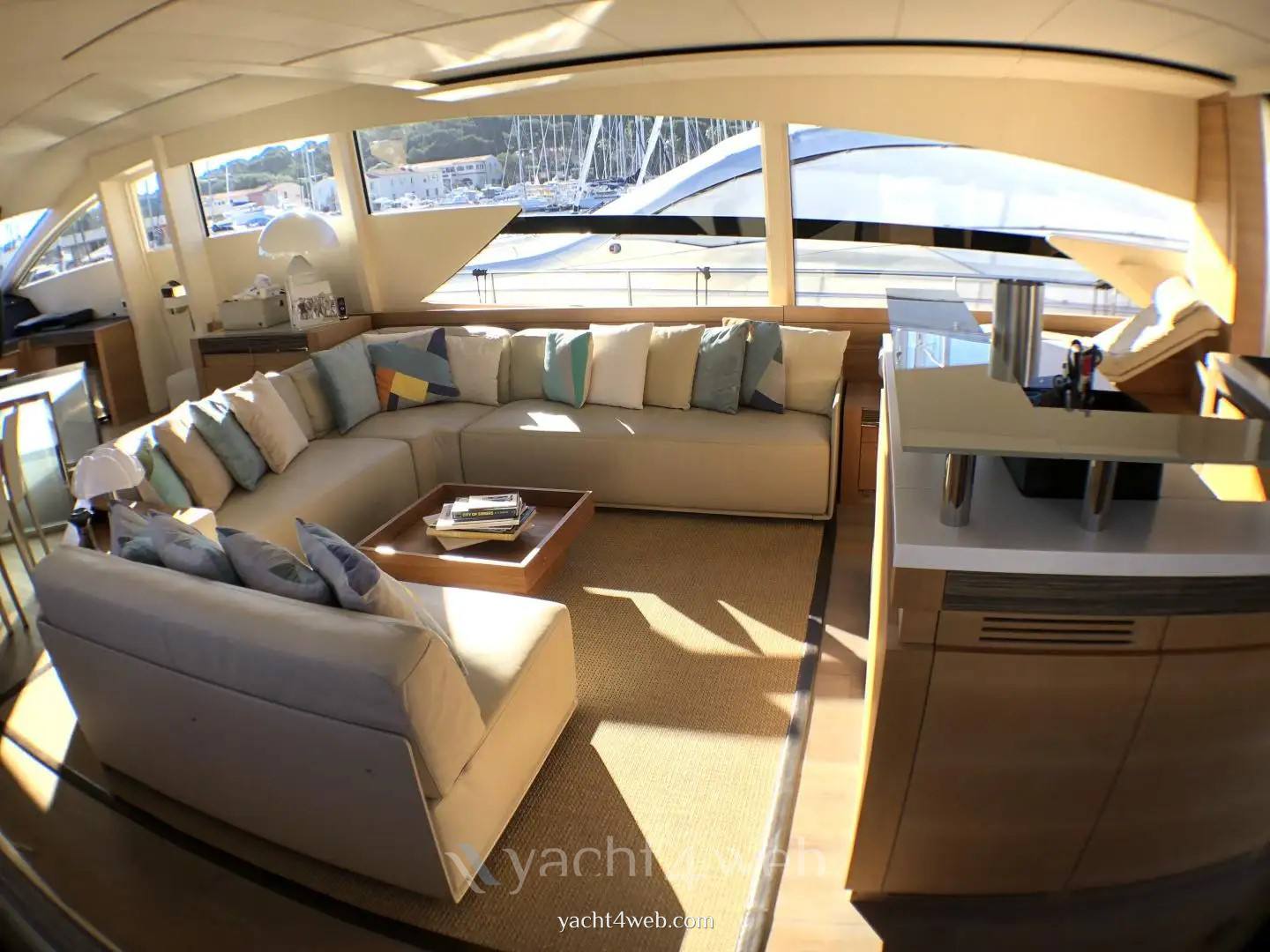 Pershing 92 Motoryacht usato