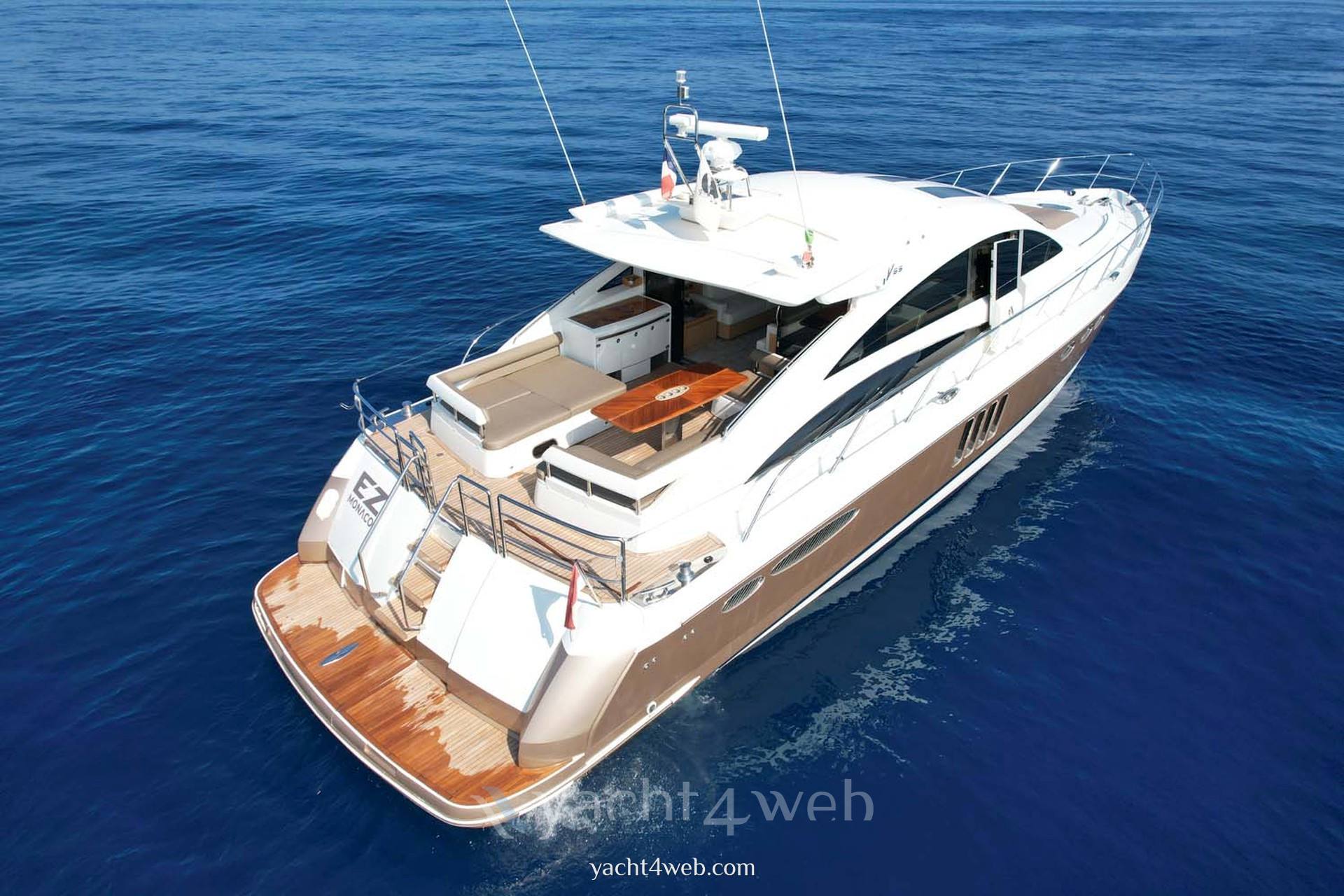 Princess V65 usato