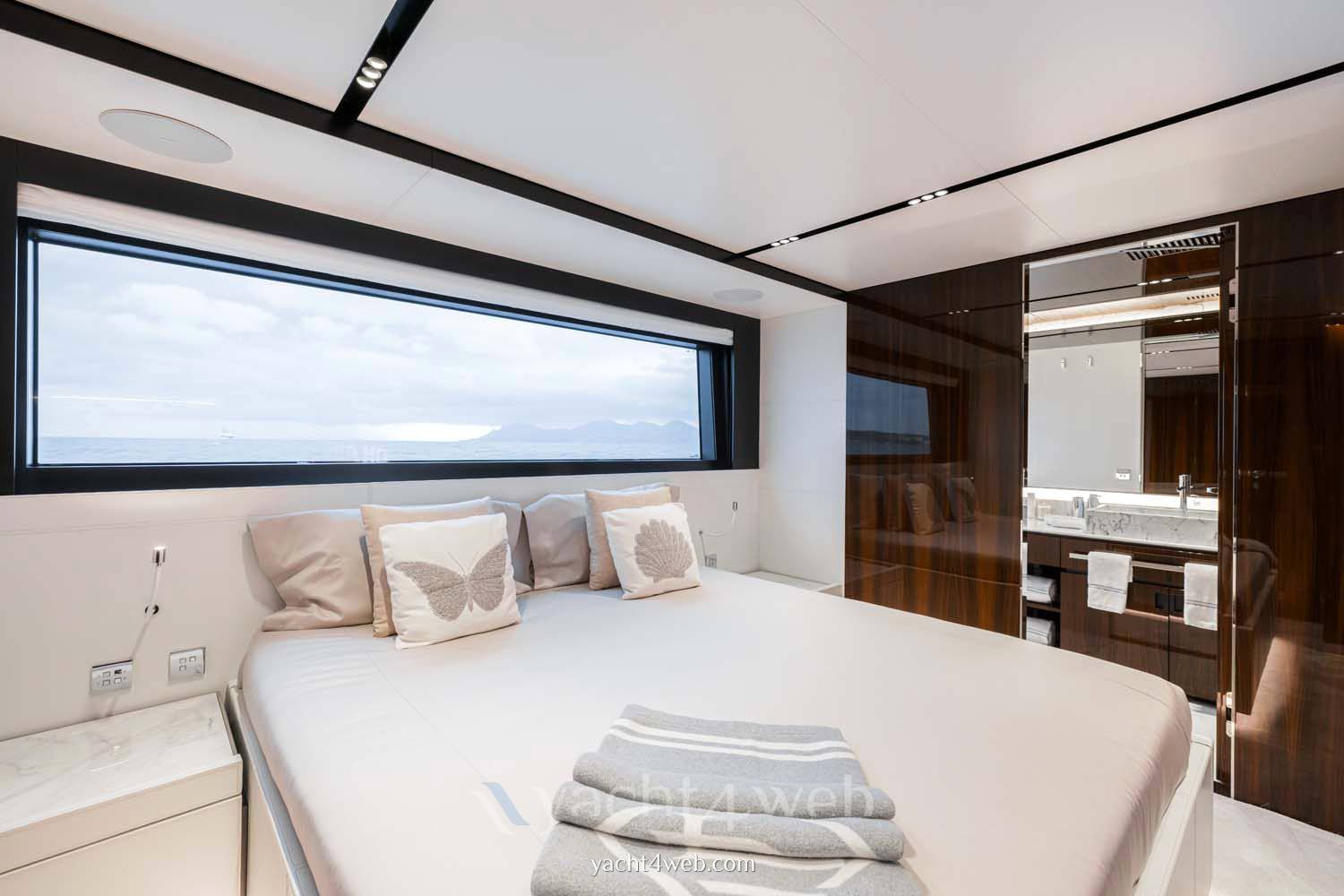 Riva 130 bellissima usato