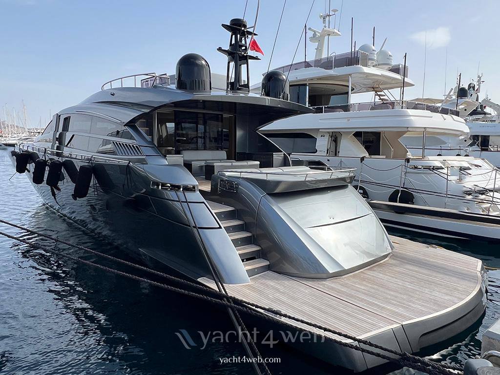 Pershing 92 Barca a motore usata in vendita