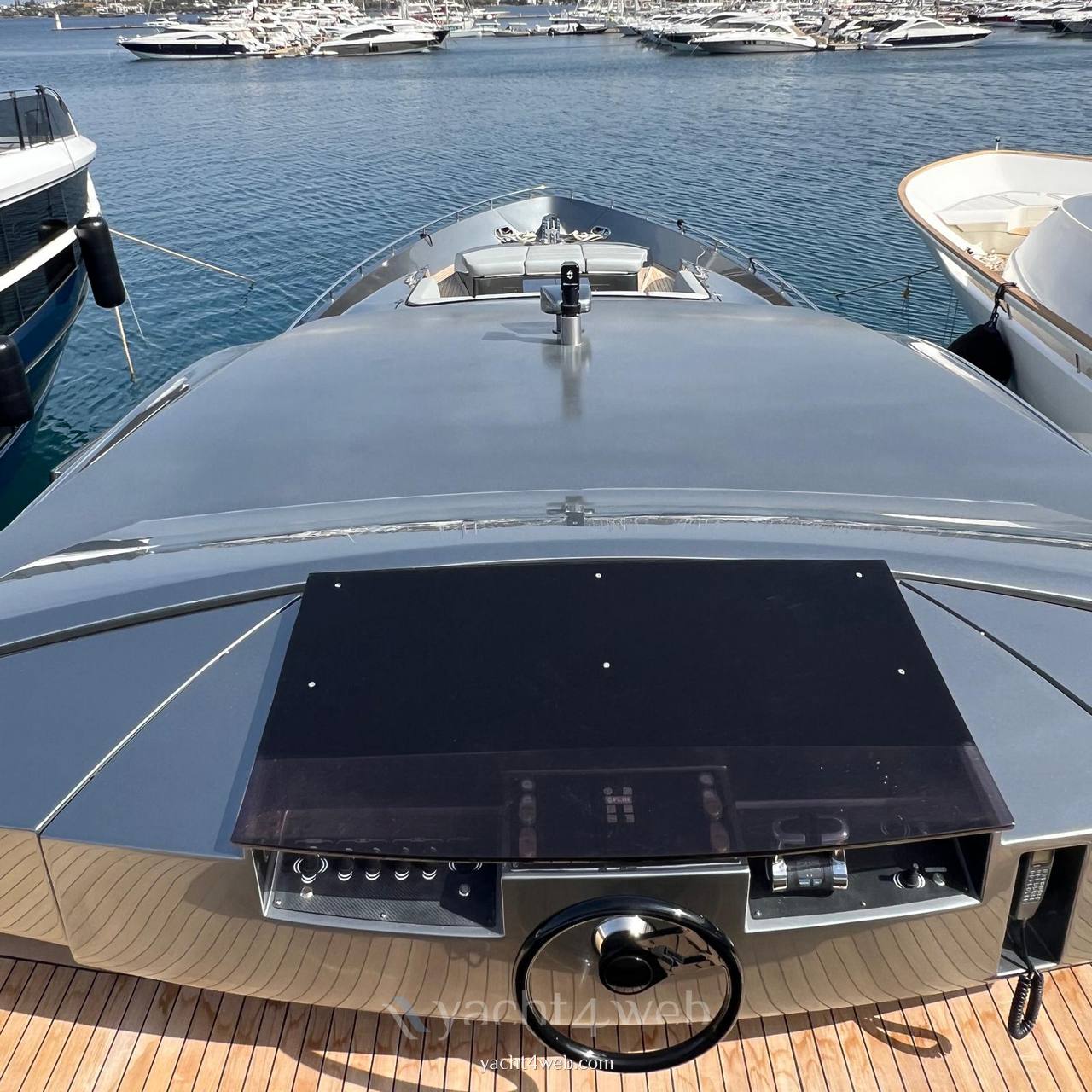 Pershing 92 Motoryacht usato