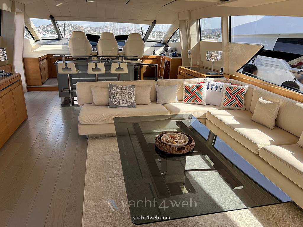Pershing 92 barca a motore