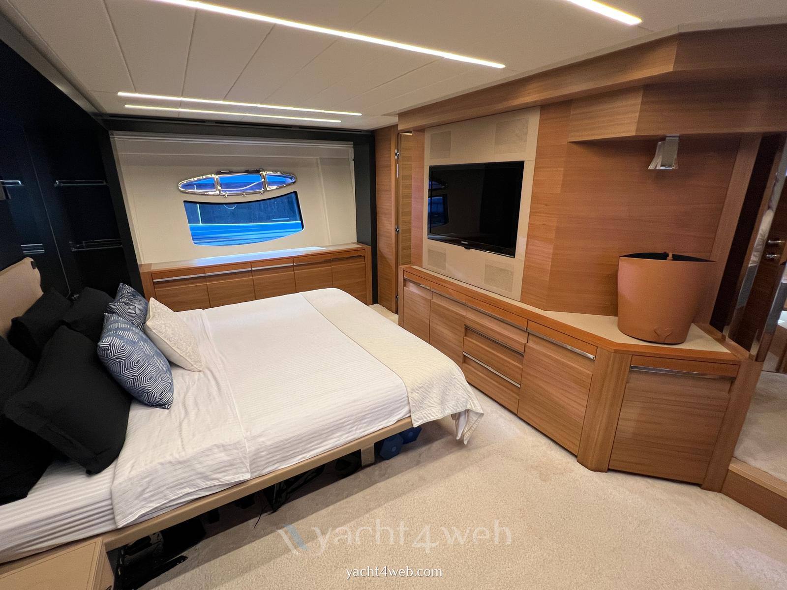 Pershing 92 Motoryacht