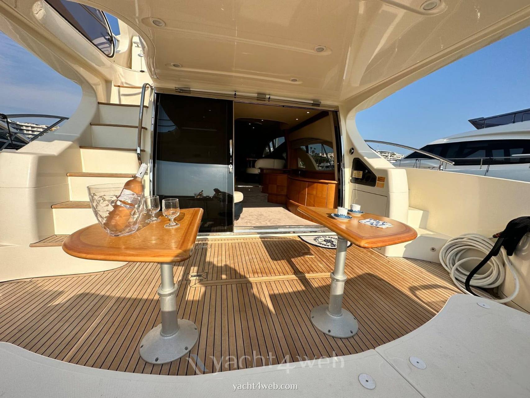 Azimut 62 fotografia