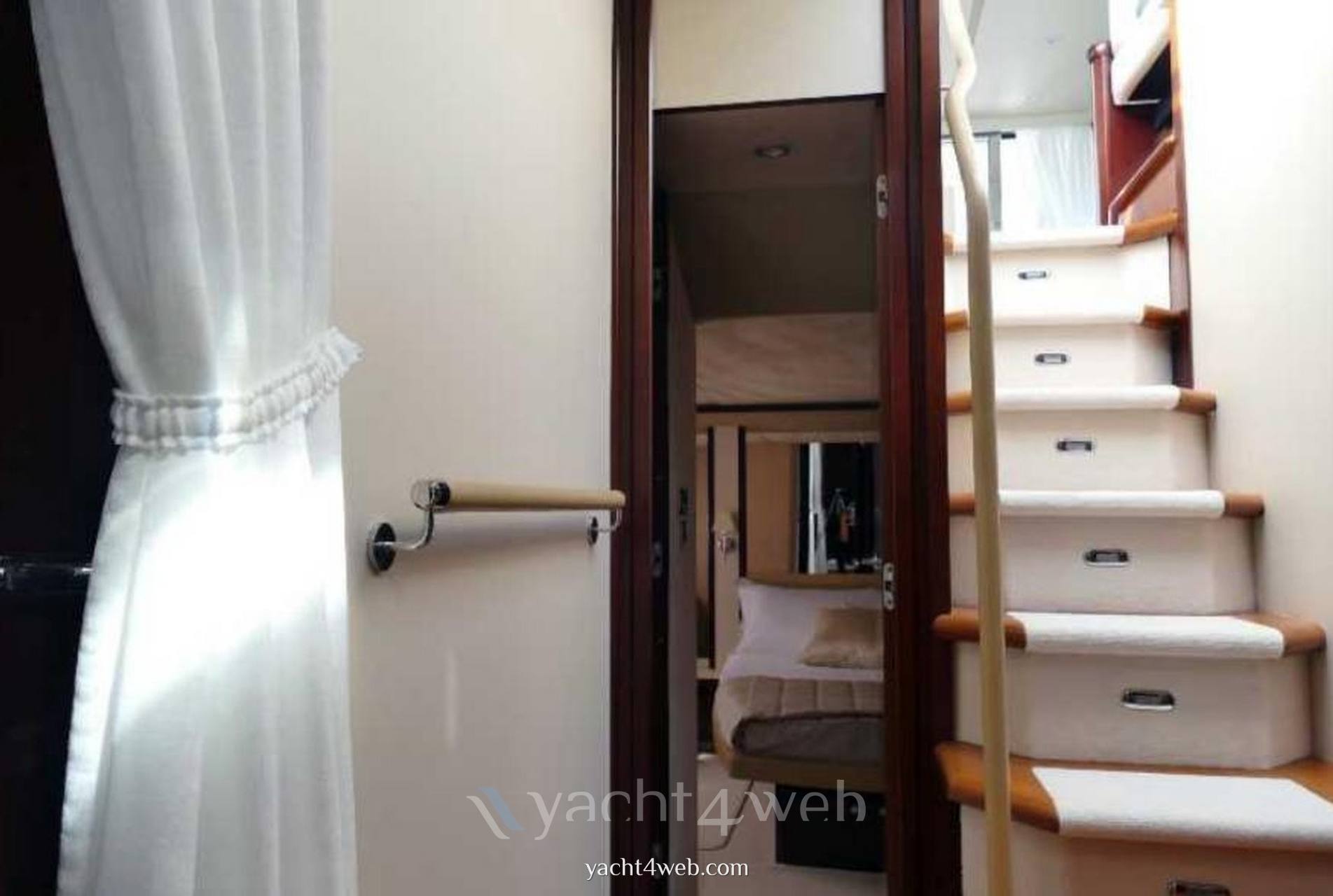 Princess V70 Motoryacht