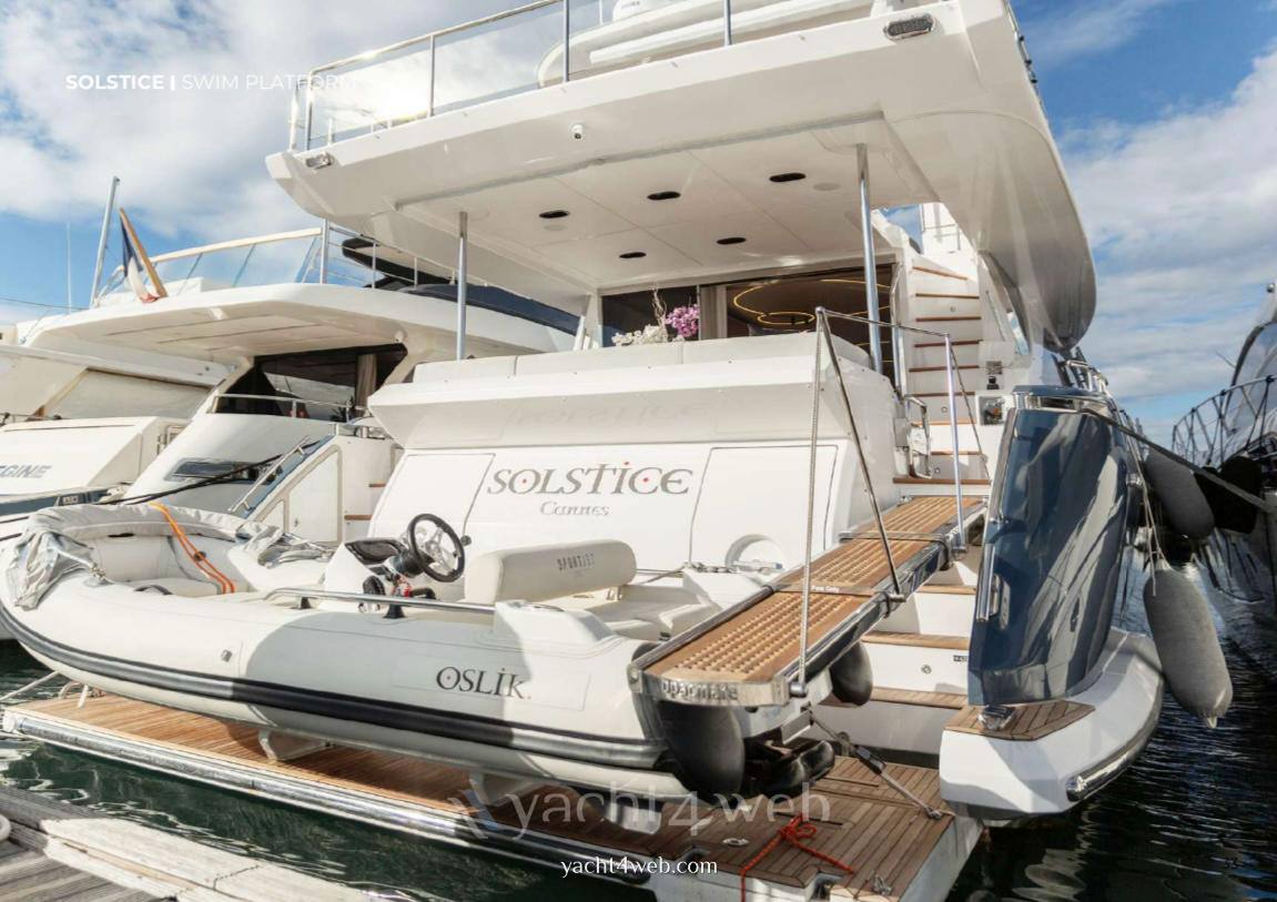 Azimut Fly 72 Barca a motore usata in vendita