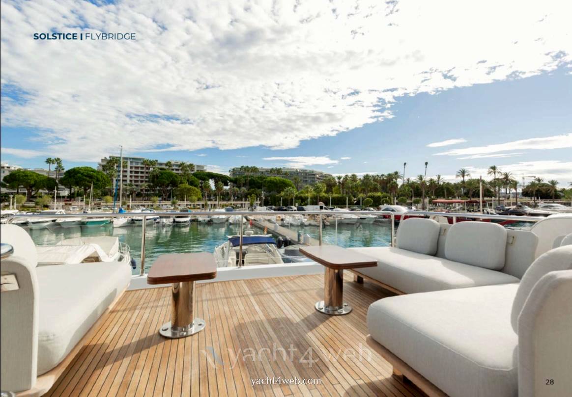Azimut Fly 72 fotografia