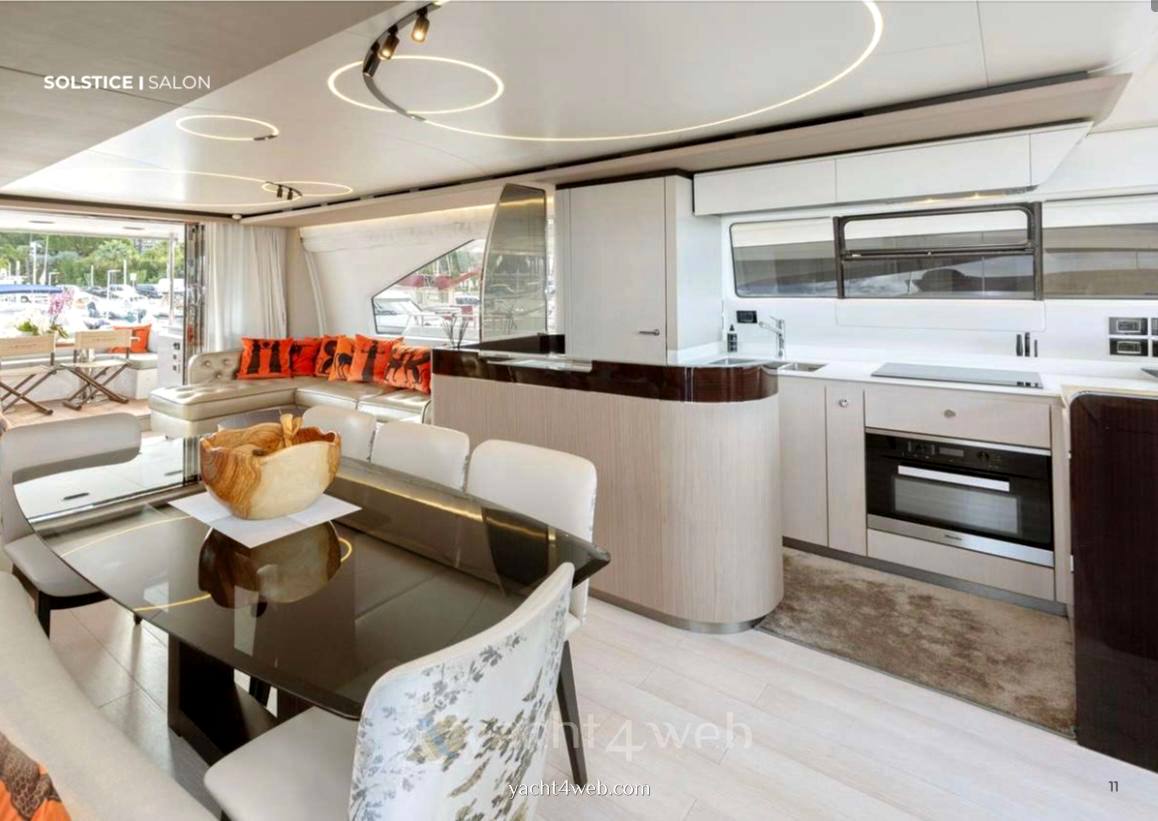 Azimut Fly 72 barca a motore