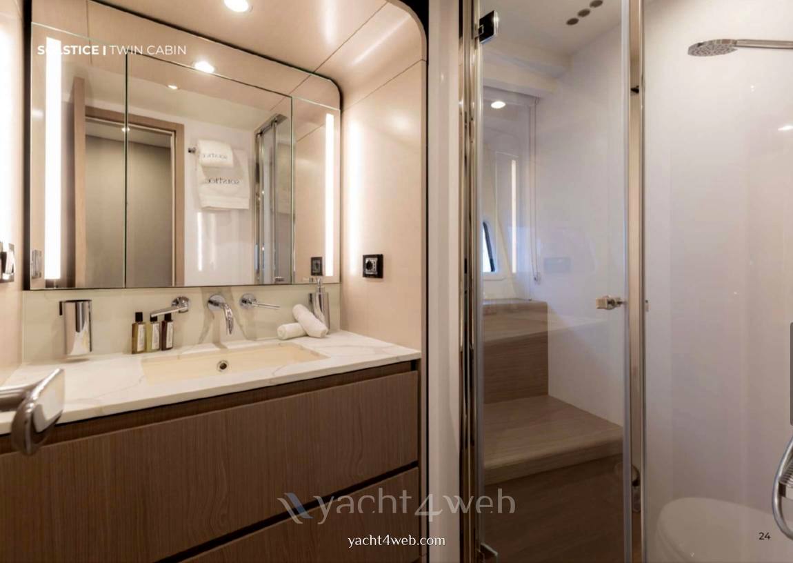 Azimut Fly 72 Motoryacht
