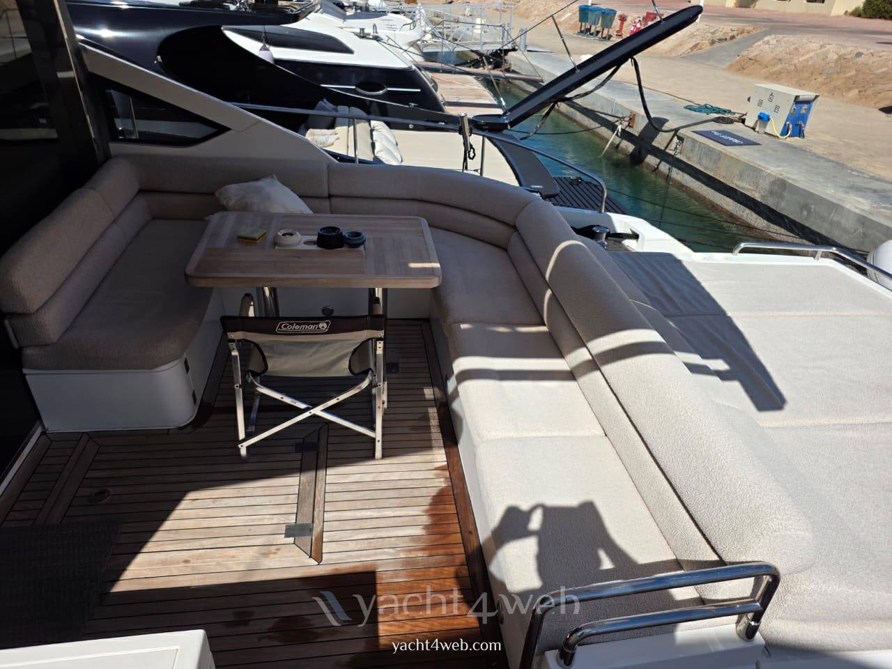 Fairline Targa 62 gt barca a motore