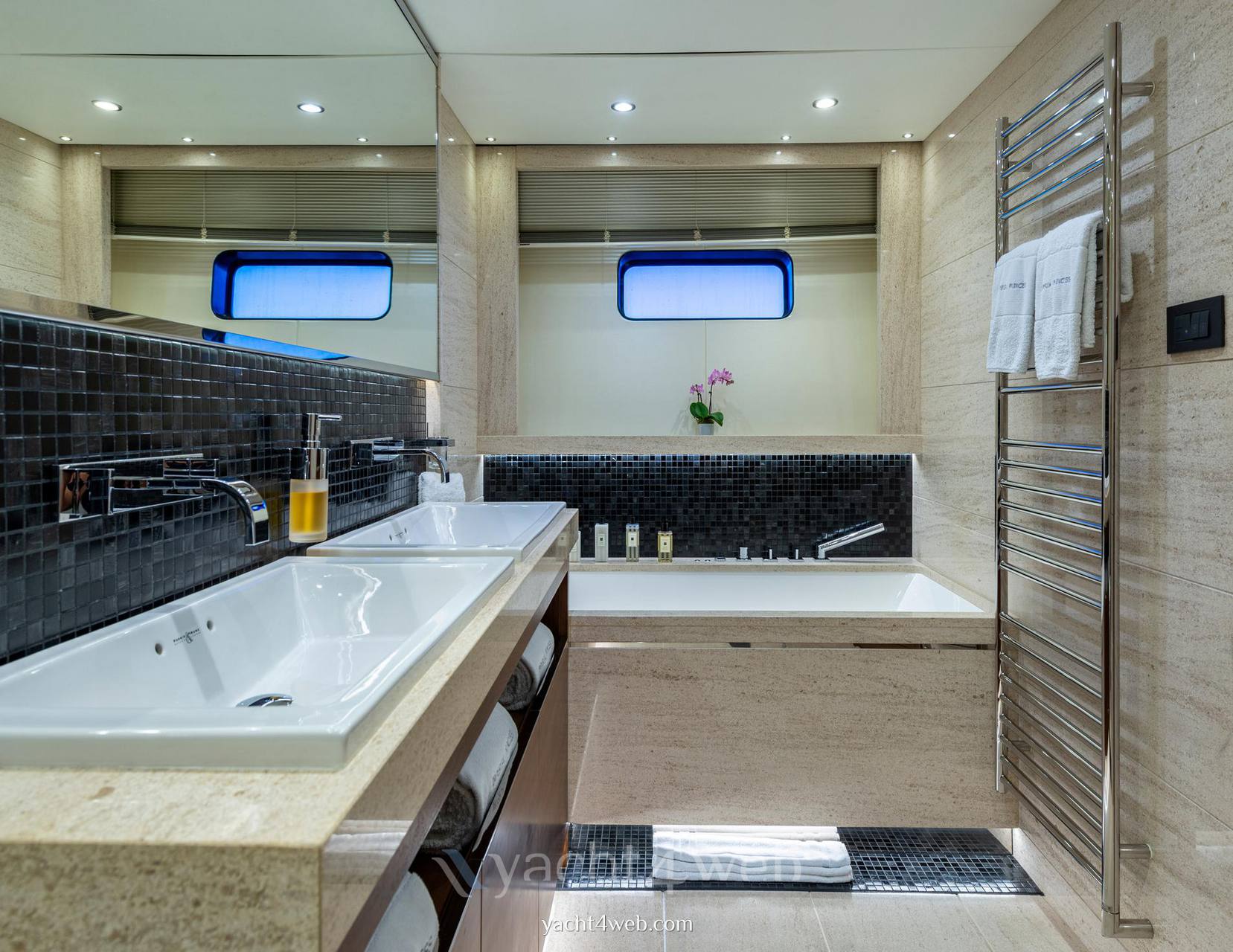 Princess 40m Motoryacht