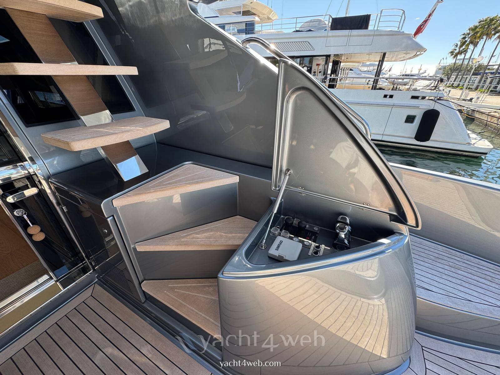 Riva 86 domino usato