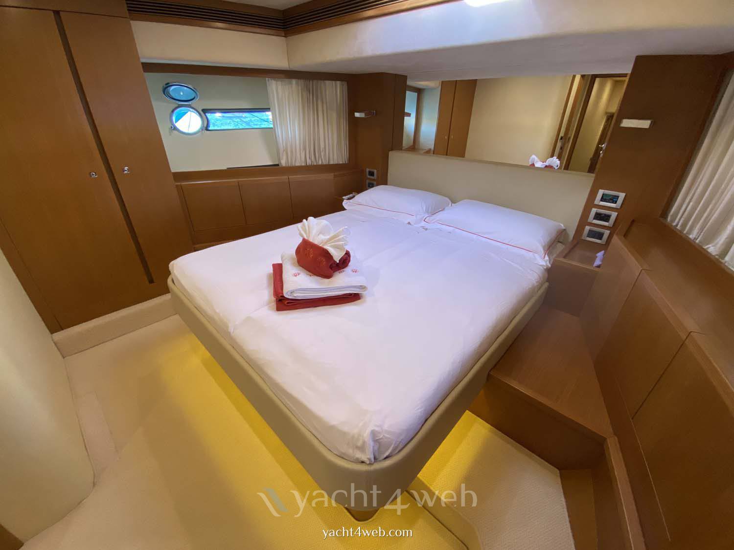 Ferretti yachts 780 fotografia