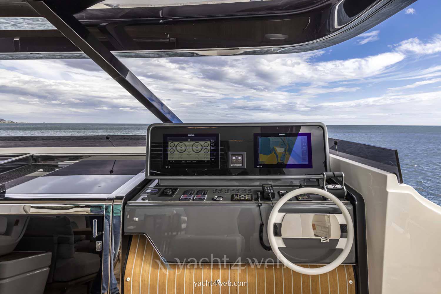 Ferretti yachts 1000 barca