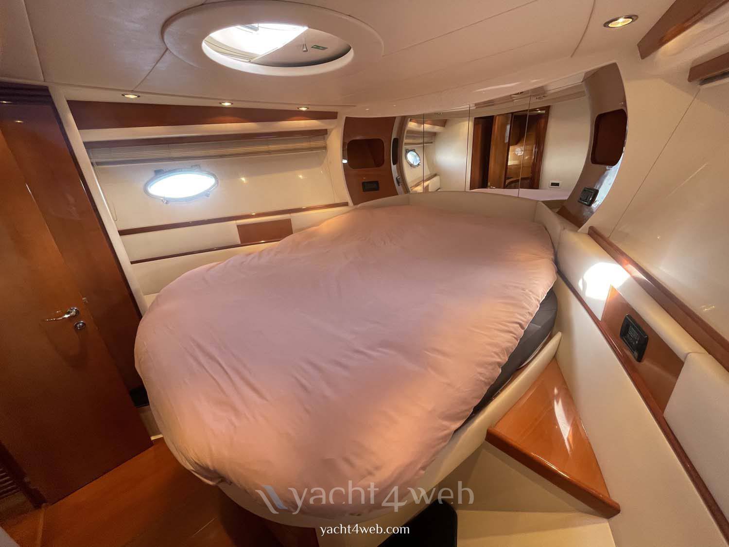 Pershing 50 usato