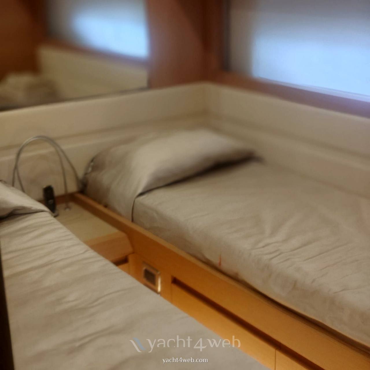 Pershing 80 usato
