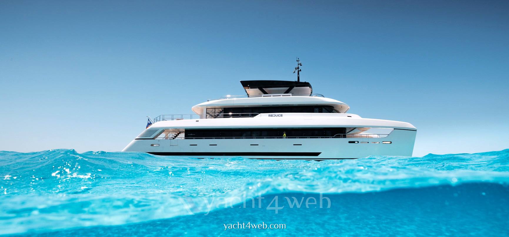 Silver yachts Reduce barca