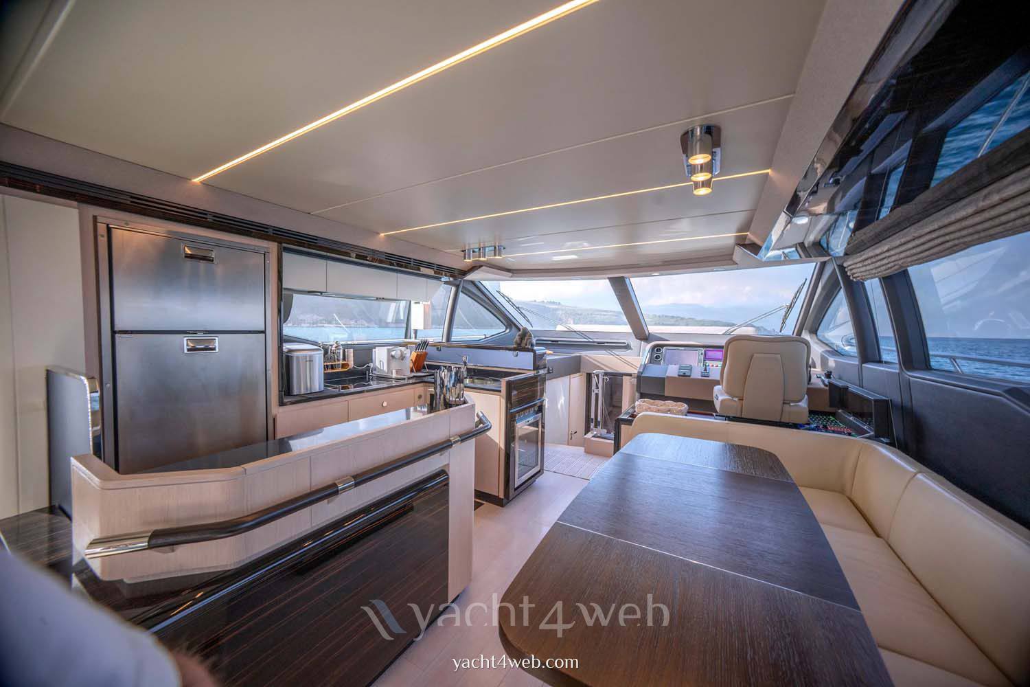 Azimut 66 usato