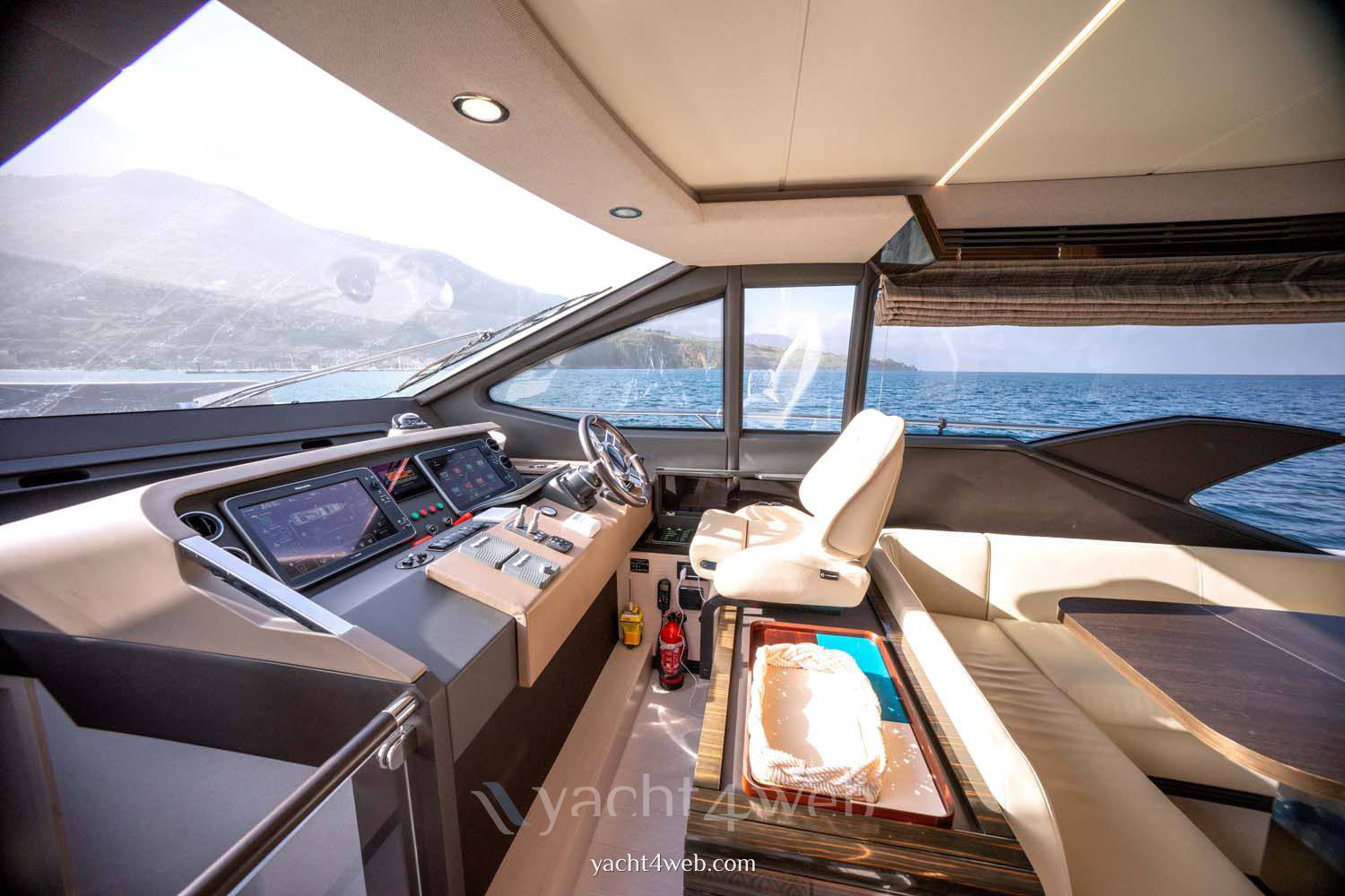 Azimut 66 Non specificato usato