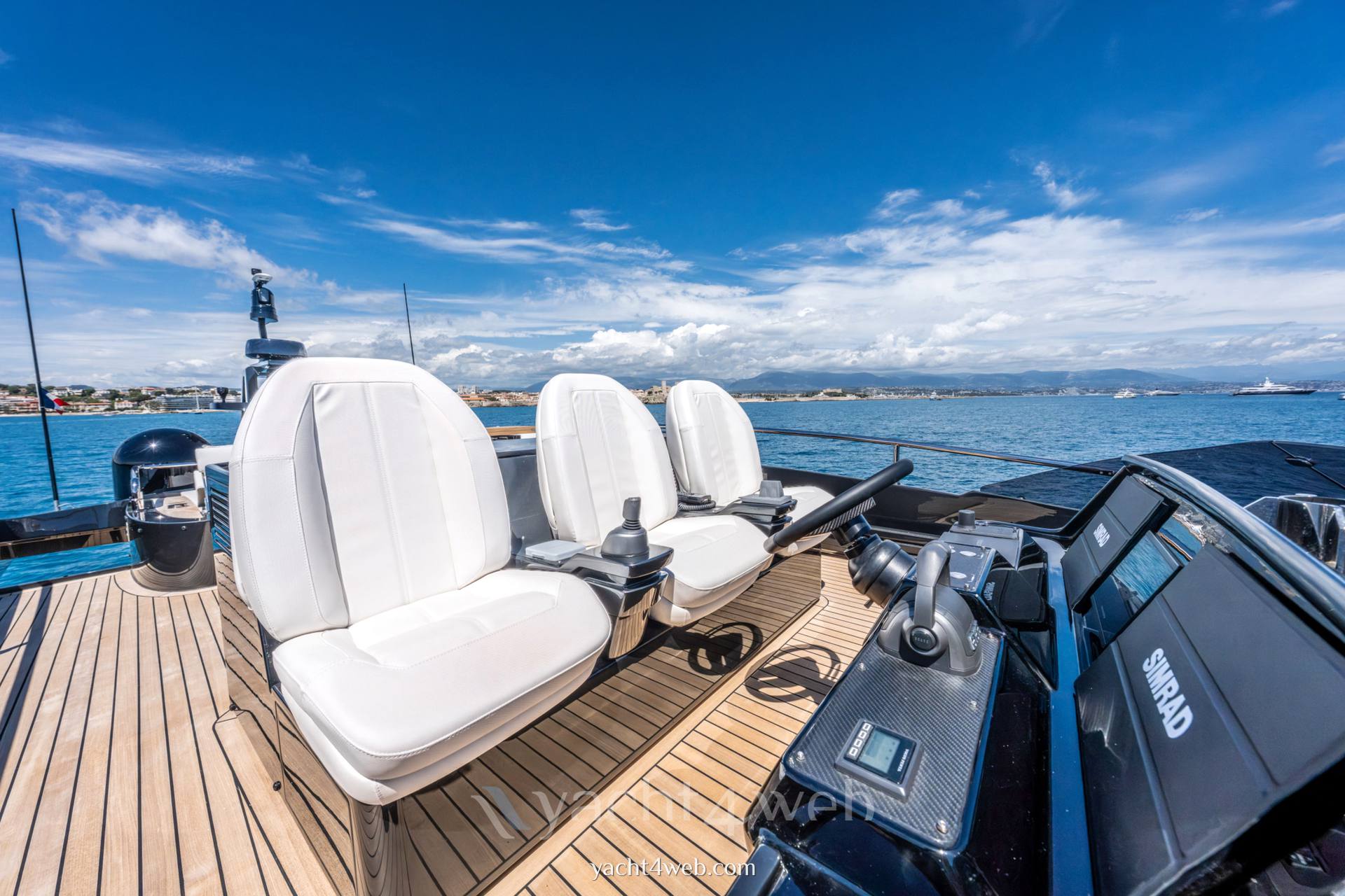 Pershing Gtx70 Motoryacht usato