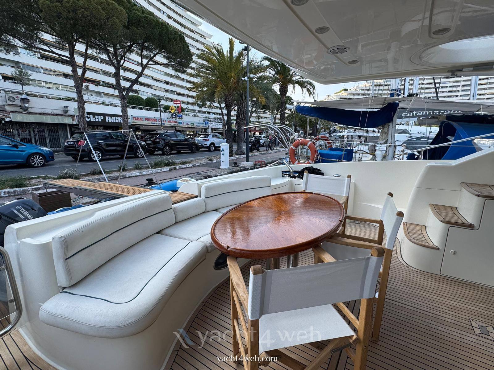 Azimut 62 fly Non specificato