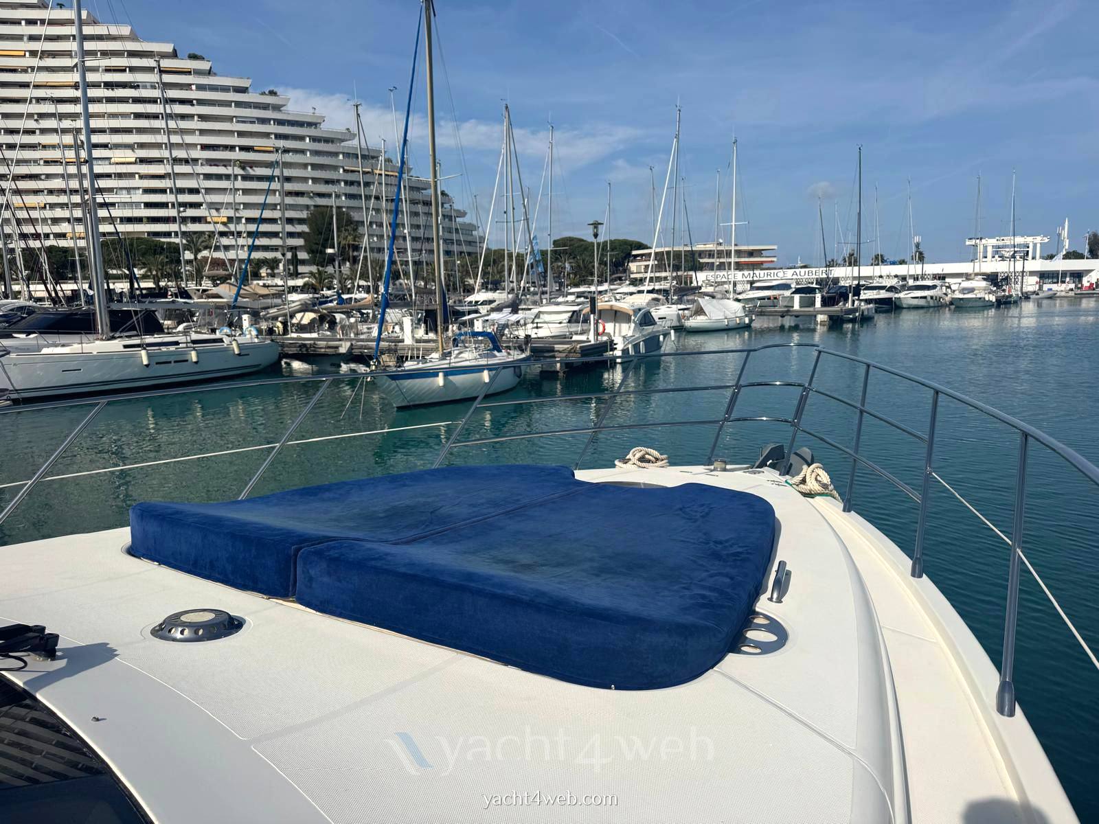 Azimut 62 fly barca
