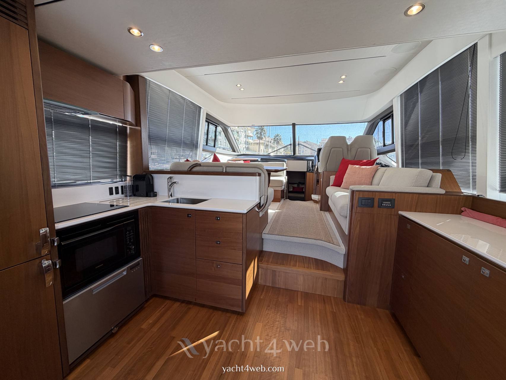 Princess yachts F49 usato