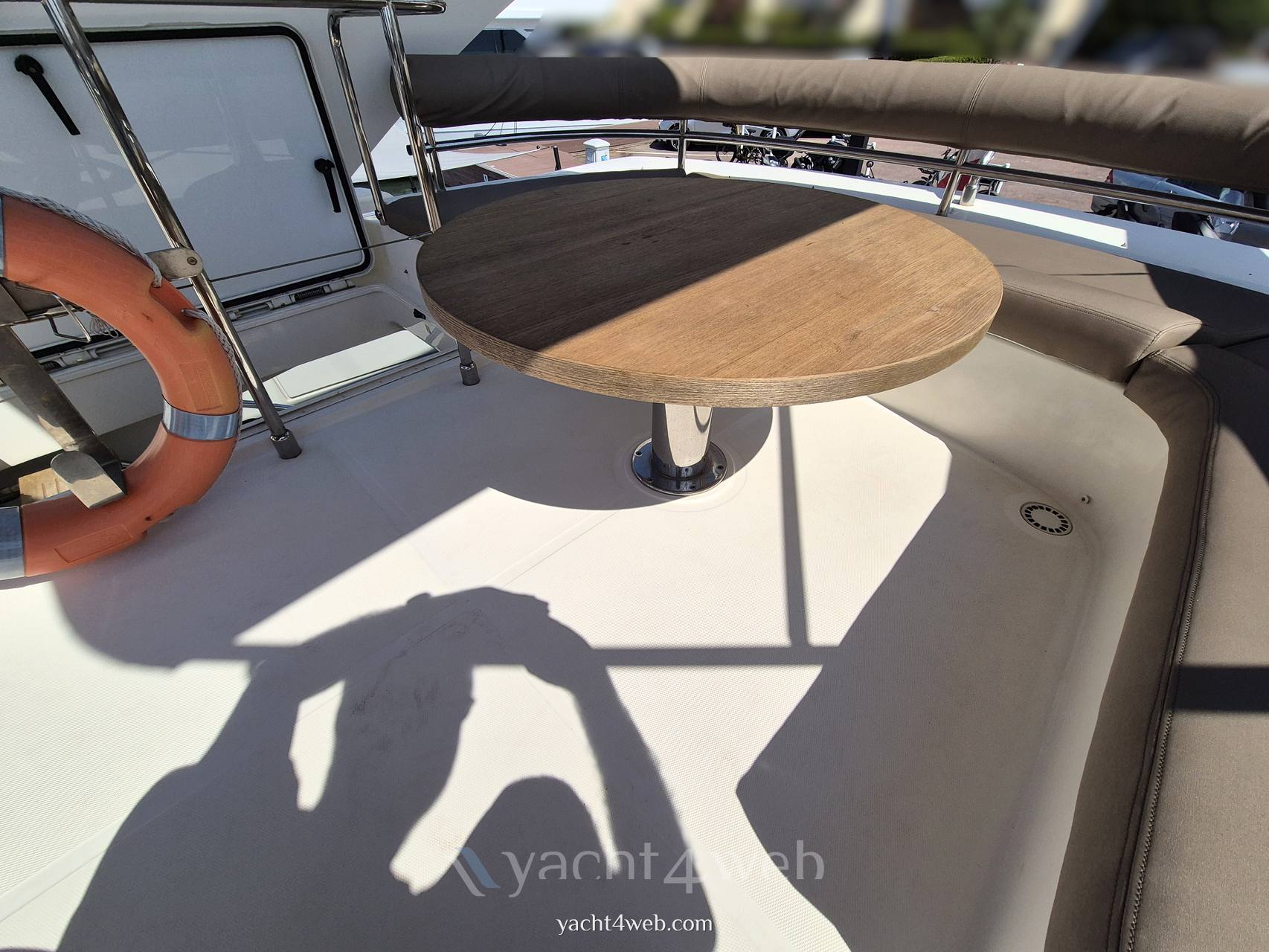 Ferretti yachts 620 0