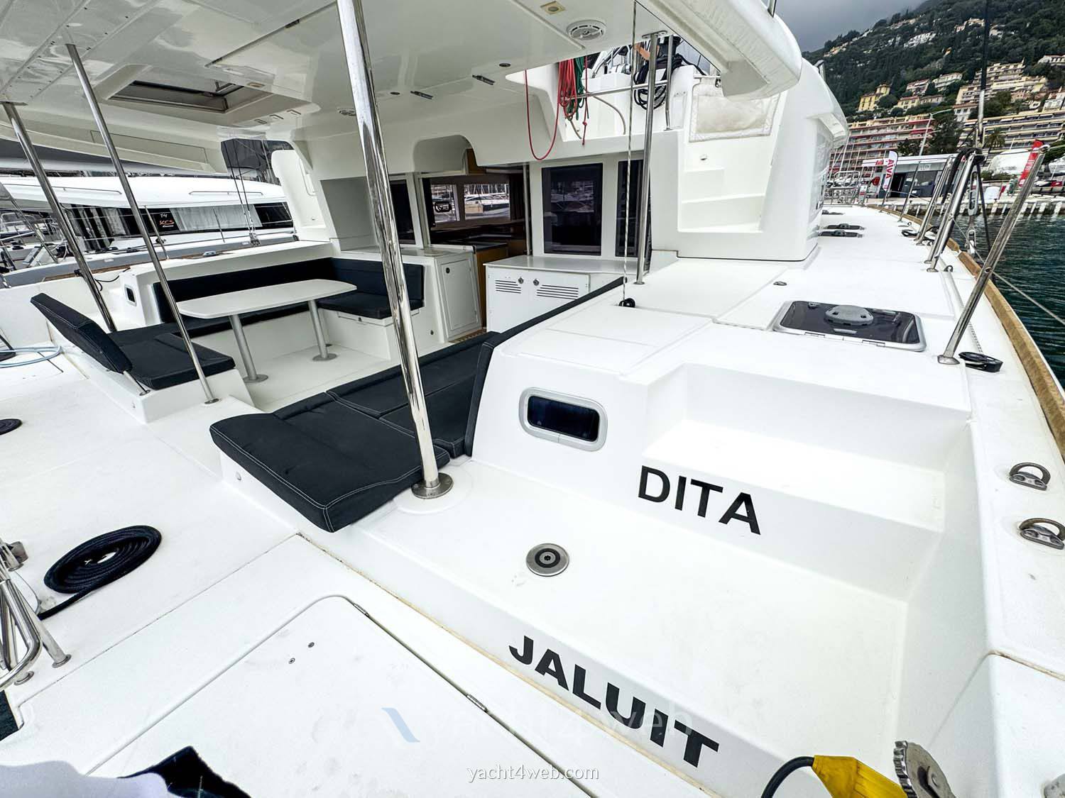 Lagoon 450 f boat