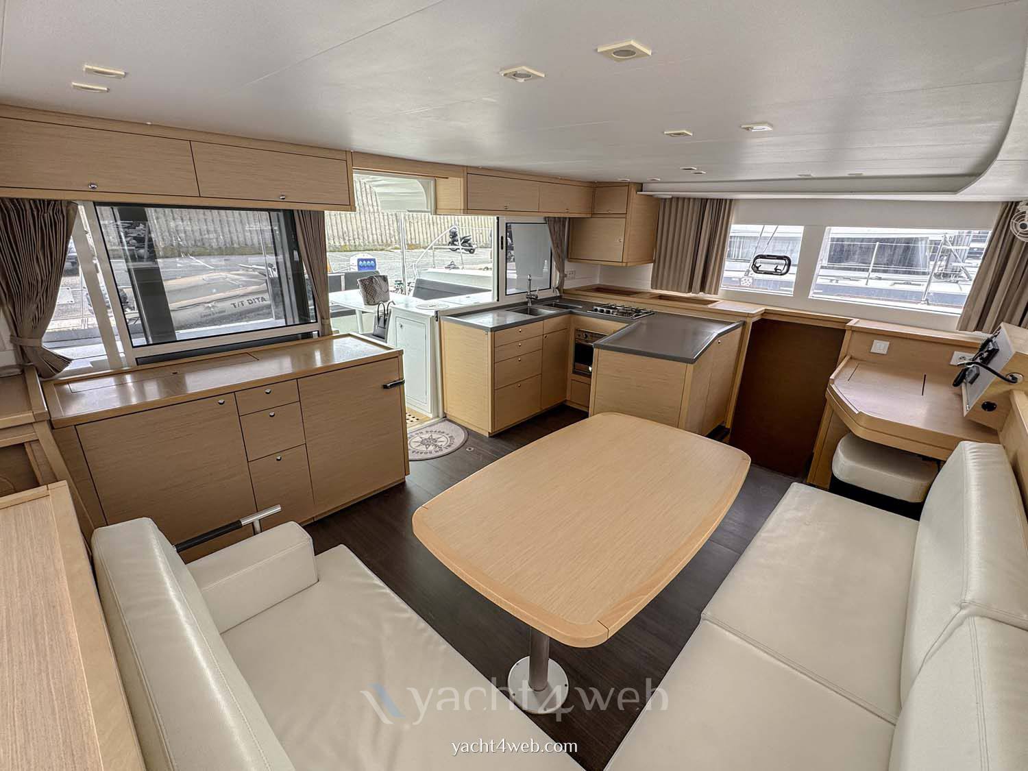 Lagoon 450 f Unspecified used